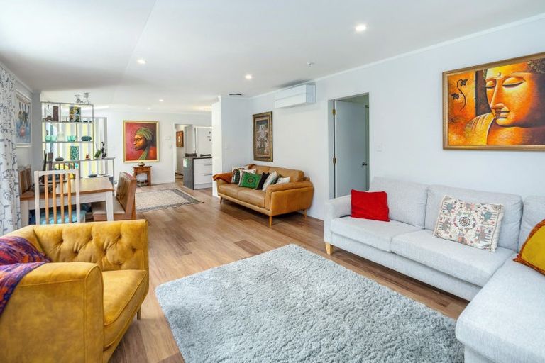 Photo of property in 4a Kereru Grove, Featherston, 5710