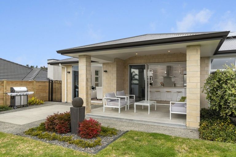 Photo of property in 19 Louise Drive, Ohauiti, Tauranga, 3112