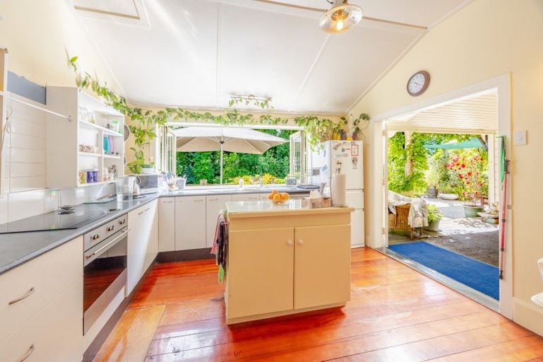 Photo of property in 14 Rose Street, Waipawa, 4210