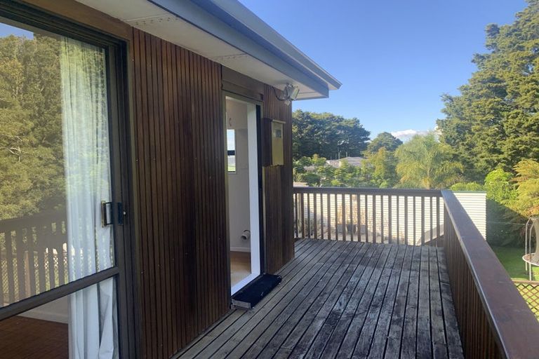 Photo of property in 11a Hillcrest Grove, Hillpark, Auckland, 2102