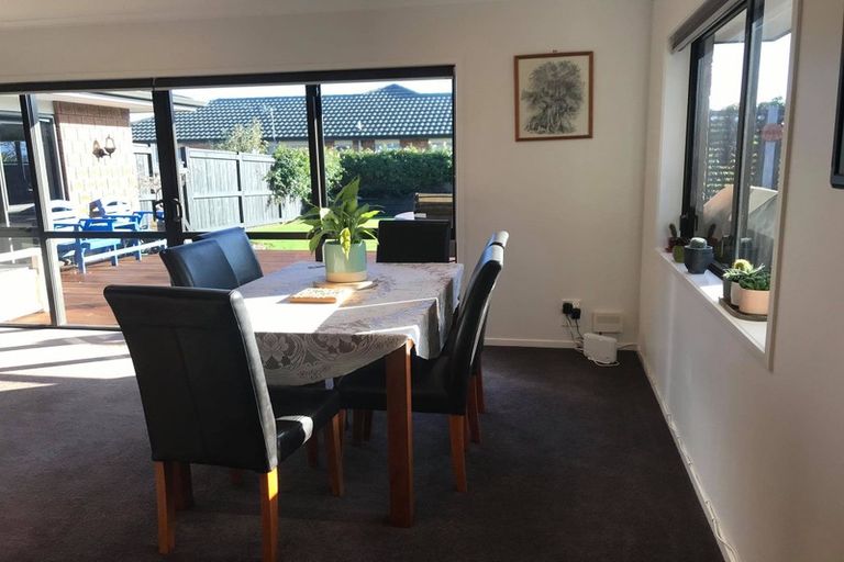 Photo of property in 13 Jules Crescent, Bell Block, New Plymouth, 4312
