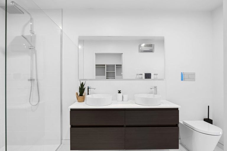 Photo of property in 209 Weston Road, St Albans, Christchurch, 8052