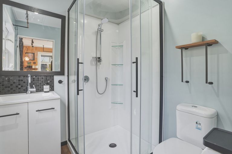 Photo of property in 1b Goodwin Street, Waihola, Milton, 9073