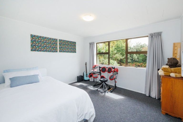Photo of property in 23 Eyre Road, Linton, Palmerston North, 4472