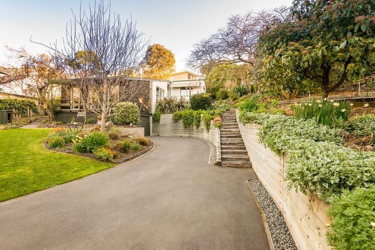Photo of property in 12 Janice Place, Mount Pleasant, Christchurch, 8081