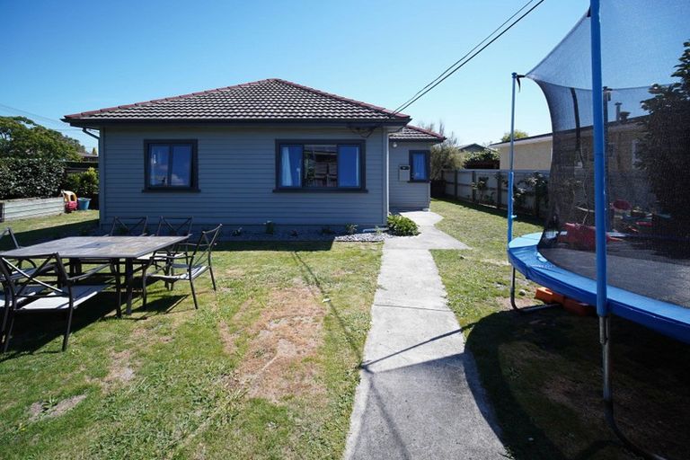 Photo of property in 32 Bledisloe Avenue, Stoke, Nelson, 7011