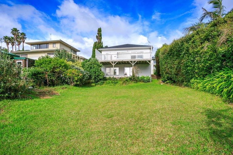 Photo of property in 65 Churchill Road, Murrays Bay, Auckland, 0630