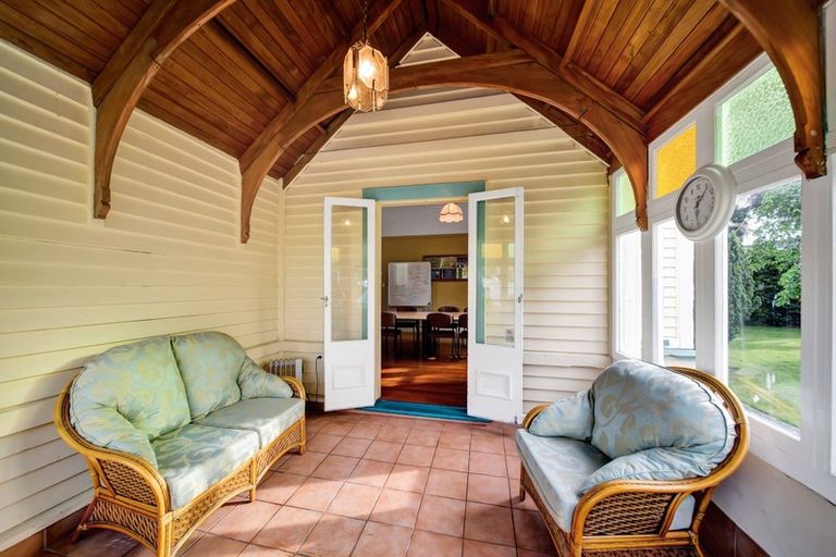 Photo of property in 6 Princes Street, Hawera, 4610