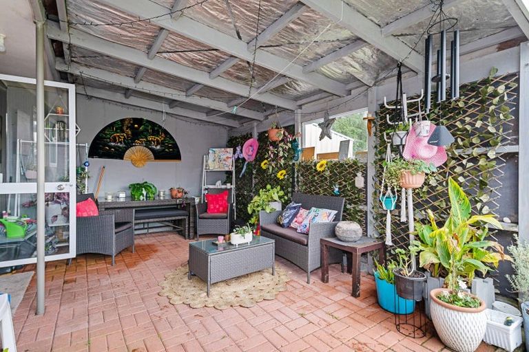 Photo of property in 29b Aquarius Drive, Kawaha Point, Rotorua, 3010