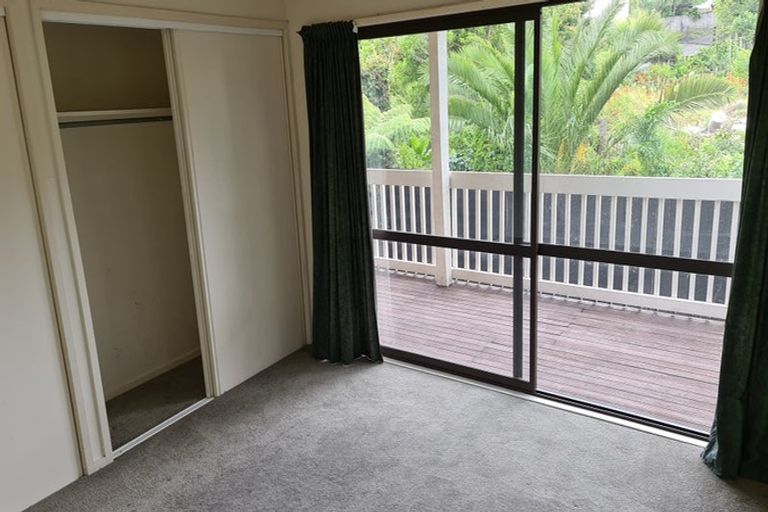 Photo of property in 10c Matipo Road, Mairangi Bay, Auckland, 0630
