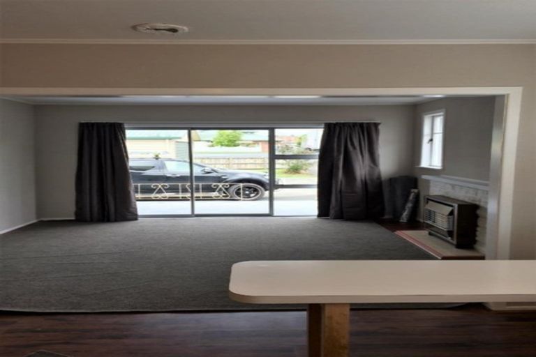 Photo of property in 39 Tuhikaramea Road, Dinsdale, Hamilton, 3204