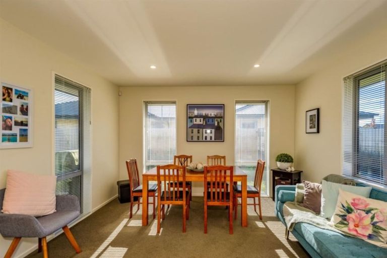 Photo of property in 94 Bradwell Crescent, Halswell, Christchurch, 8025