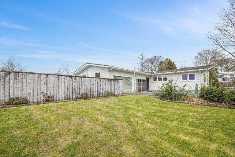Photo of property in 25 Benalder Crescent, Tokoroa, 3420