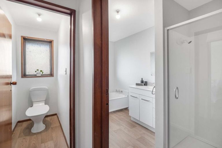 Photo of property in 38 Oakhampton Street, Hornby, Christchurch, 8042