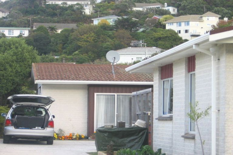 Photo of property in 9b Fernlea Avenue, Karori, Wellington, 6012