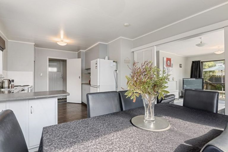 Photo of property in 20 Tania Crescent, Western Heights, Rotorua, 3015