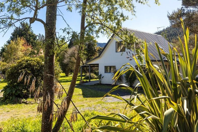 Photo of property in 42 Bush Road, Tuamarina, Blenheim, 7273