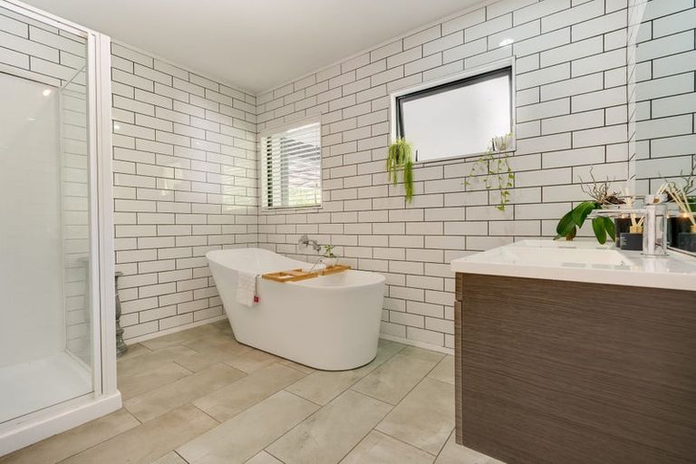 Photo of property in 66 Crane Road, Ngararatunua, Kamo, 0185