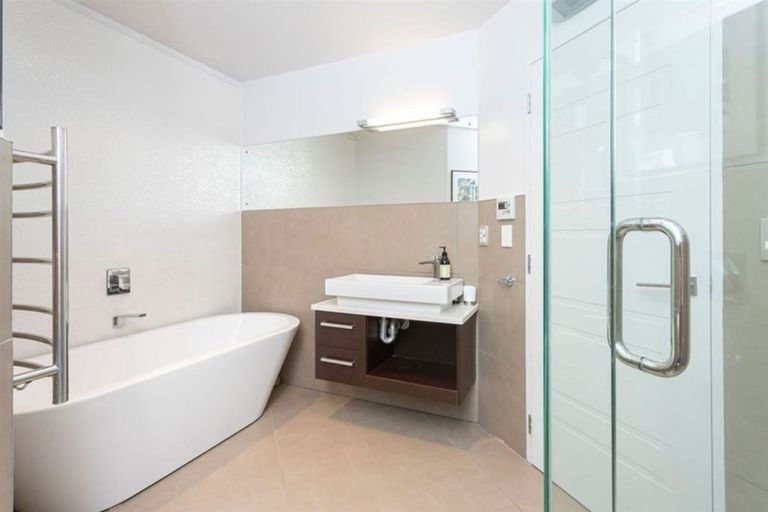 Photo of property in 8 Millway Place, Huntsbury, Christchurch, 8022