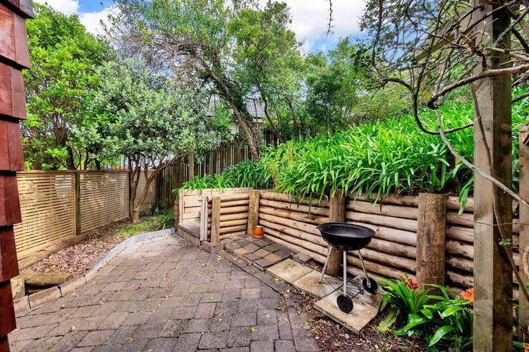 Photo of property in 40 Redwing Street, Browns Bay, Auckland, 0630