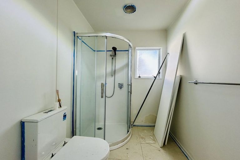 Photo of property in 49 Trimdon Street, Randwick Park, Auckland, 2105