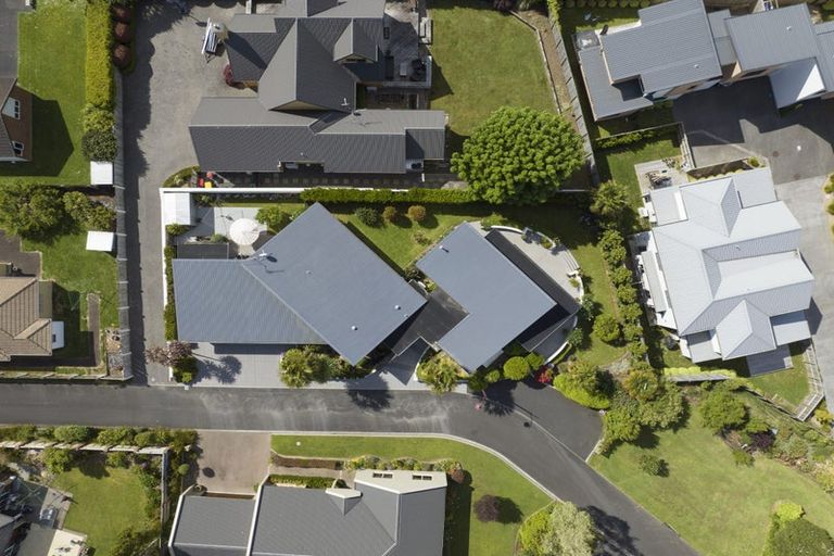 Photo of property in 21 Glen Cree Avenue, Rototuna, Hamilton, 3210