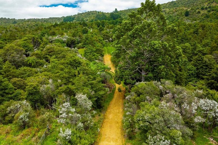 Photo of property in 6754 State Highway 12, Waimamaku, Kaikohe, 0473