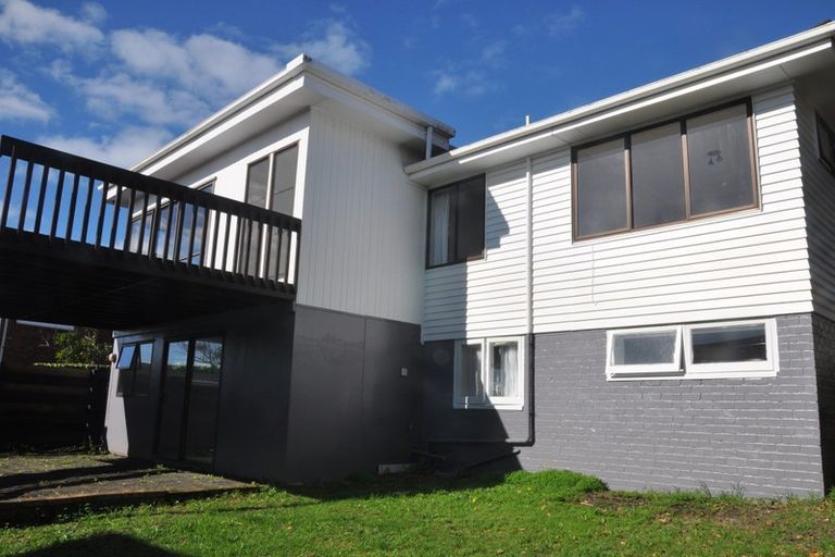 Photo of property in 1/9 Newhaven Terrace, Mairangi Bay, Auckland, 0630