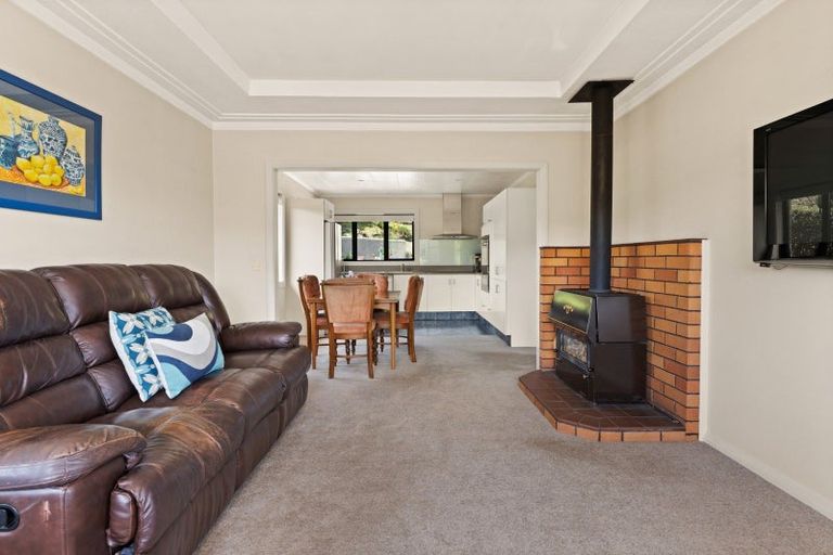 Photo of property in 38 Hocken Street, Kenmure, Dunedin, 9011