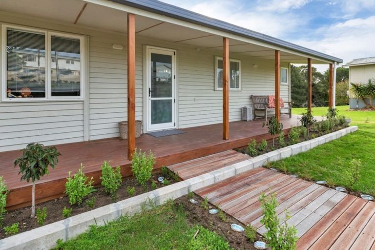 Photo of property in 125 Marsden Point Road, Ruakaka, 0116