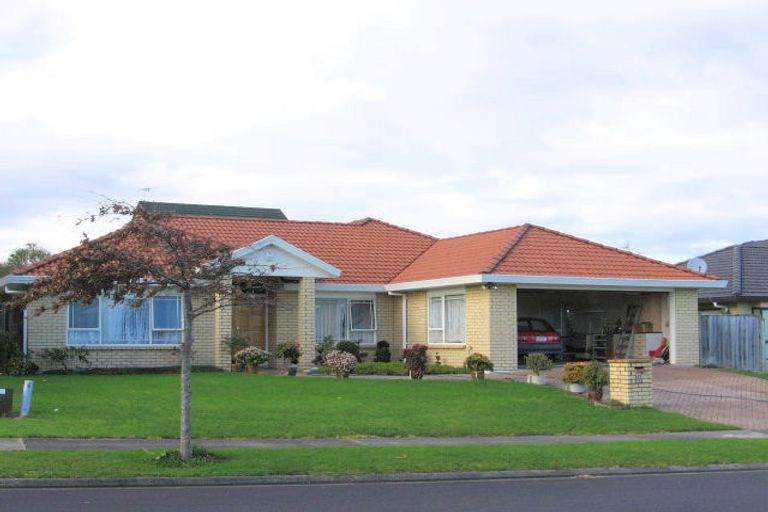 Photo of property in 12 Glanworth Place, Dannemora, Auckland, 2016