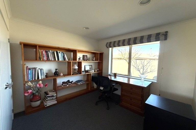 Photo of property in 37 Kawatiri Place, Westport, 7825