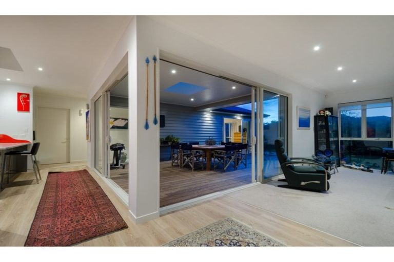 Photo of property in 127 Matua Road, Huapai, Kumeu, 0810