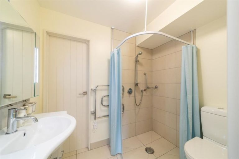 Photo of property in 812 Kane Road, Hawea Flat, Wanaka, 9382