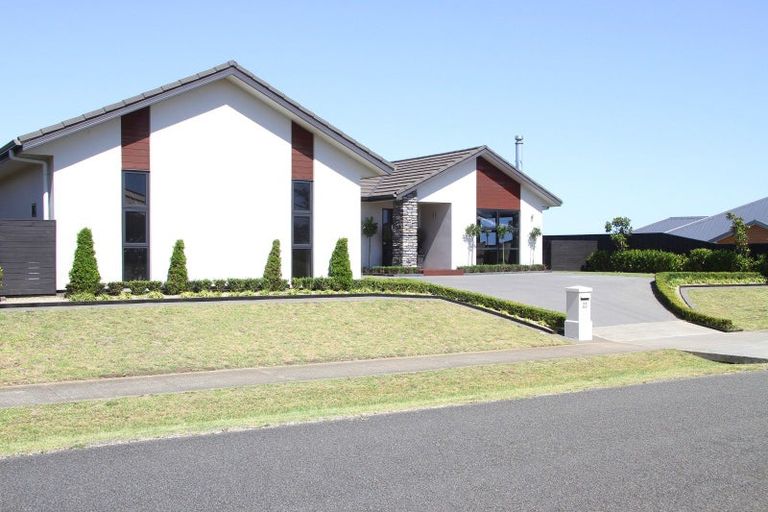 Photo of property in 23 Tirimoana Place, Otamatea, Whanganui, 4501