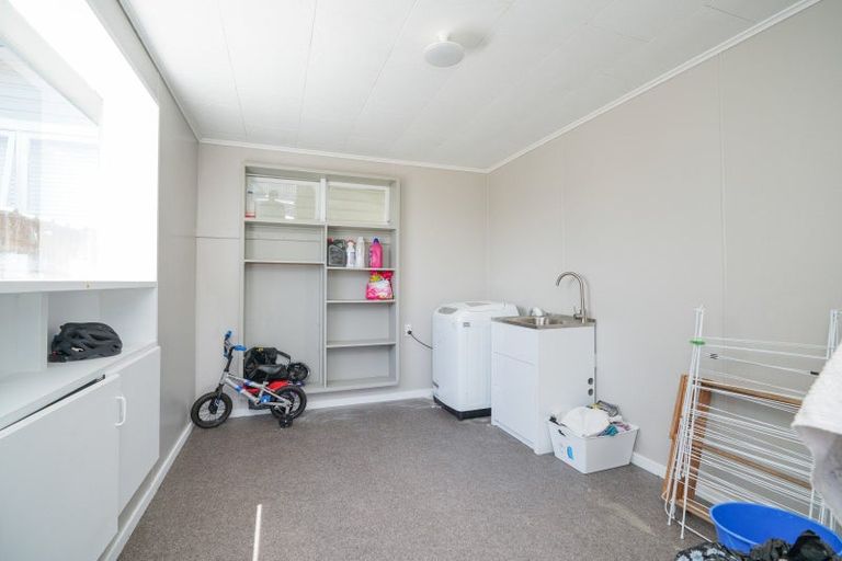 Photo of property in 3 Hulme Street, Otautau, 9610