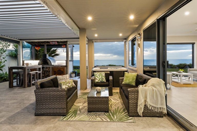 Photo of property in 50 Ferguson Street, Bay View, Napier, 4104