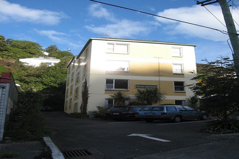 Photo of property in 6/161 Glenmore Street, Kelburn, Wellington, 6012