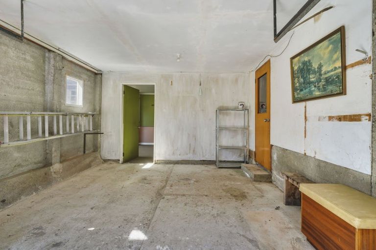 Photo of property in 11 Kinmont Crescent, Kinmont Park, Mosgiel, 9024