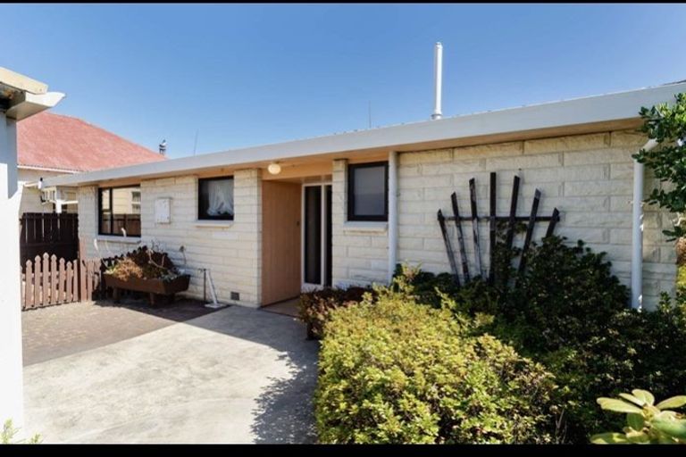 Photo of property in 50 Douglas Street, Saint Kilda, Dunedin, 9012