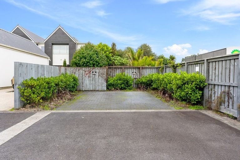 Photo of property in 60 Nils Andersen Road, Whenuapai, Auckland, 0618