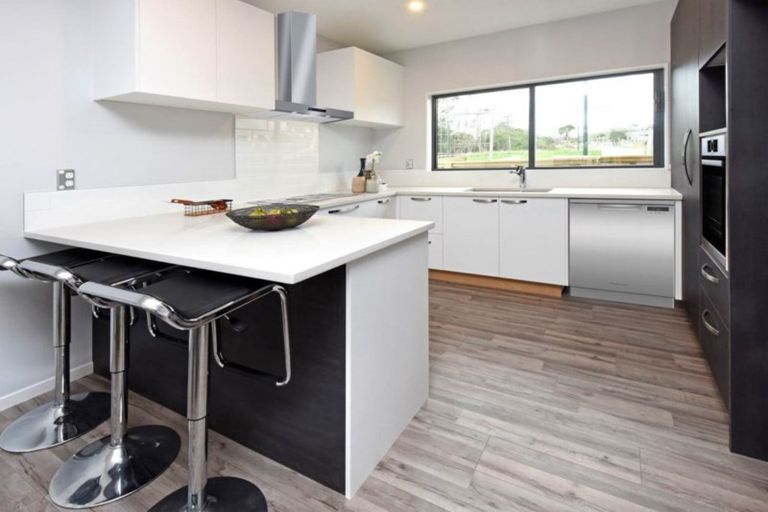 Photo of property in 7c Mcquoids Road, Flat Bush, Auckland, 2019