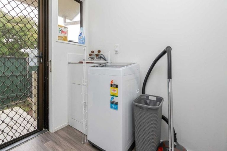 Photo of property in 76g Bandon Street, Frankton, Hamilton, 3204