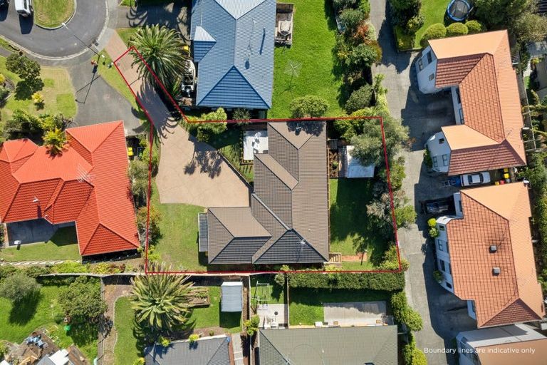 Photo of property in 9 Louvain Place, Greenhithe, Auckland, 0632
