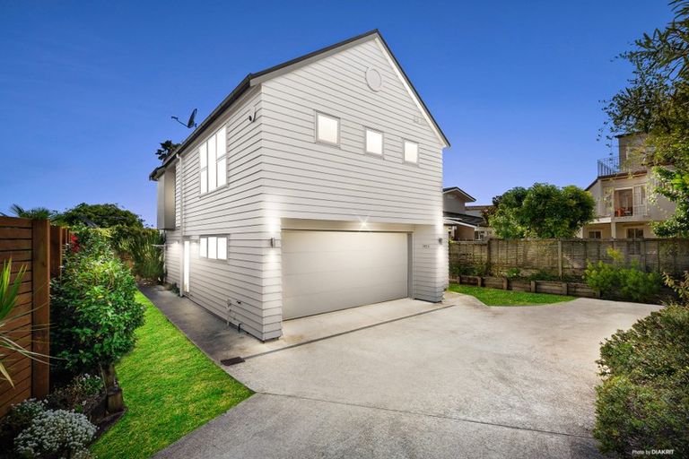 Photo of property in 23 Wilding Avenue, Northcote Point, Auckland, 0627