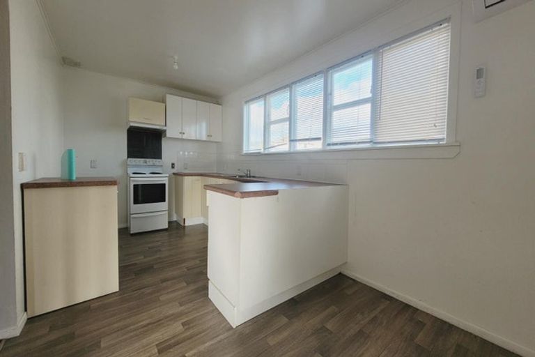 Photo of property in 78-80 Leicester Street, Cannons Creek, Porirua, 5024