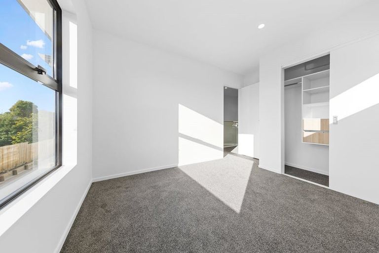 Photo of property in 89b Reeves Road, Pakuranga, Auckland, 2010