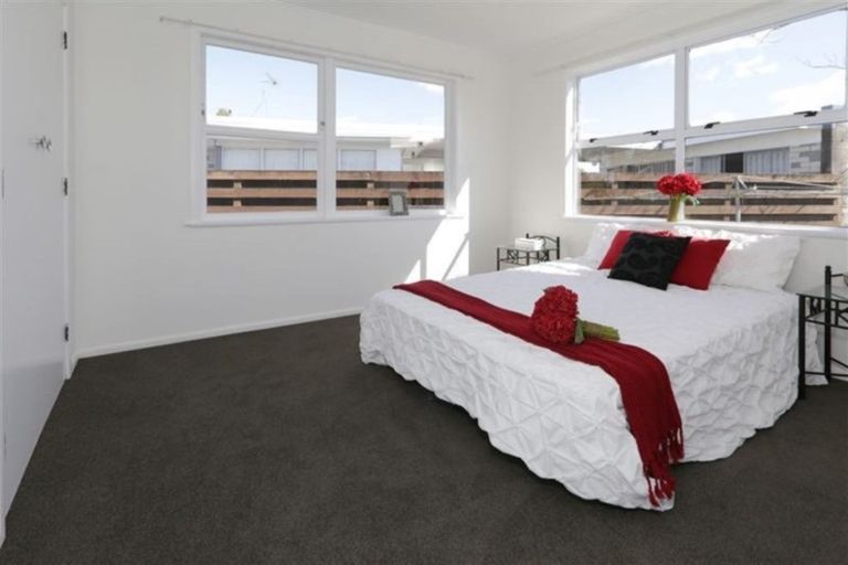 Photo of property in 21 Sheridan Street, Silverdale, Hamilton, 3216