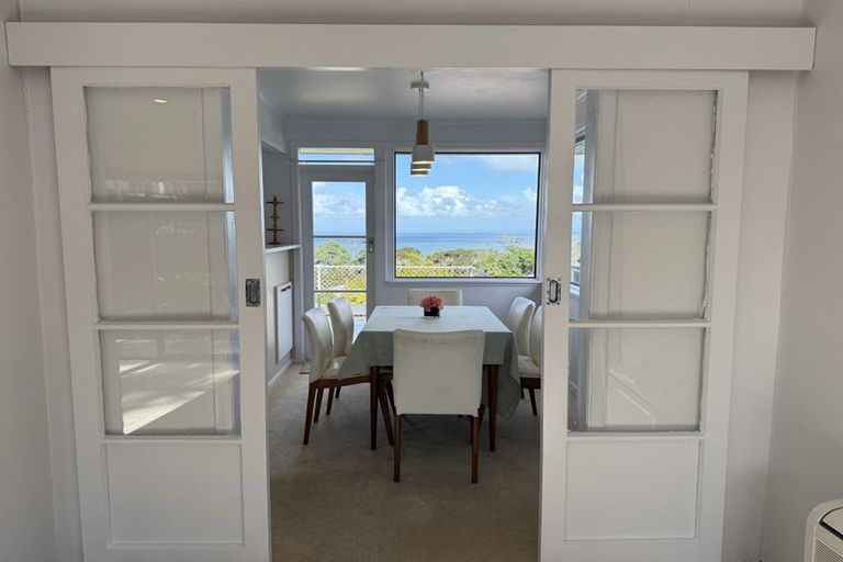 Photo of property in 3 Gill Crescent, Blockhouse Bay, Auckland, 0600