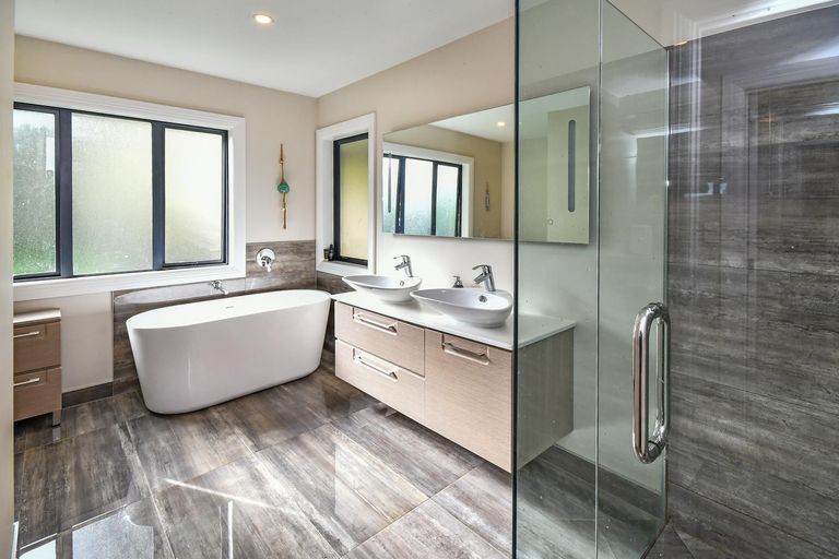 Photo of property in 430 Twilight Road, Brookby, Manurewa, 2576